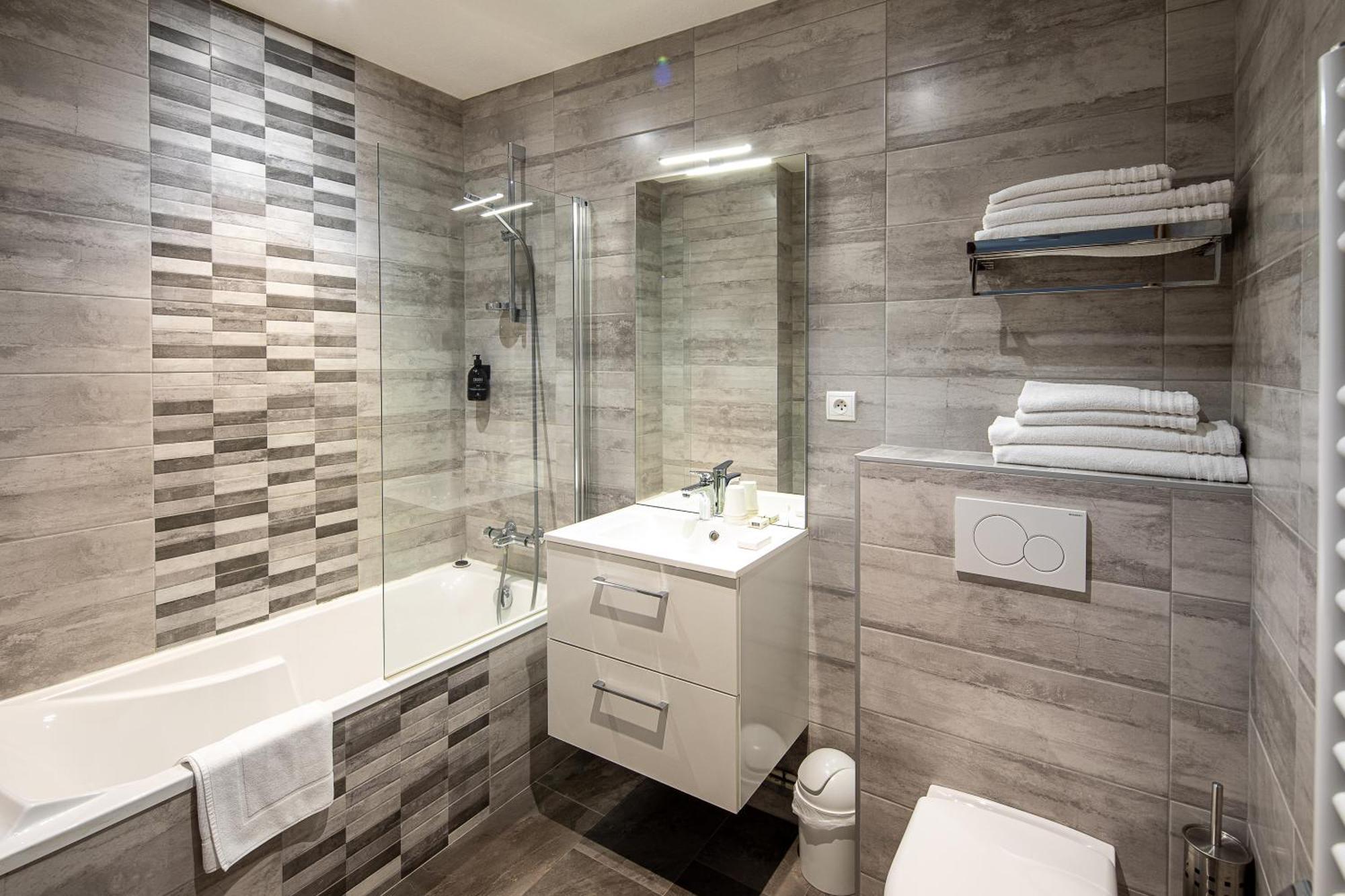 Domaine De La Plagnette Hotel Les Salles Екстериор снимка